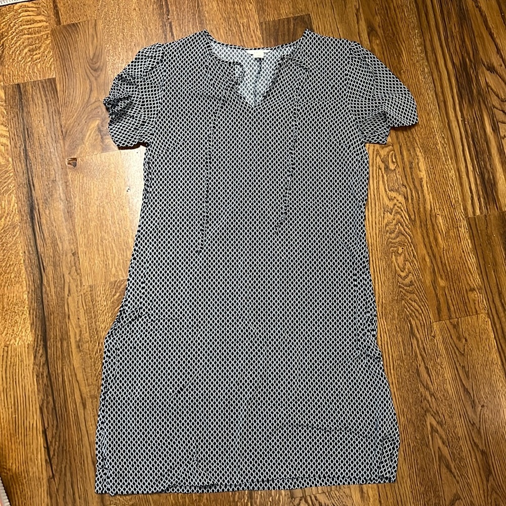 Simple Caslon Dress with pockets!